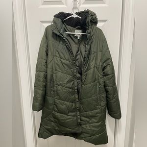 Maternity winter coat with zip-in baby wearing panel